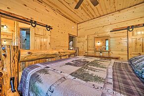 Talihina Retreat w/ Kiamichi River Access!