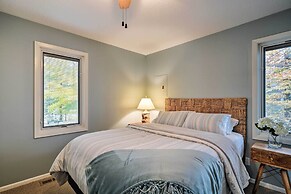 Fire Pit, Smart TV: Waterfront Charlevoix Home