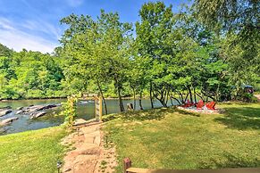Waterfront Hayesville Home w/ Kayaks & River Views