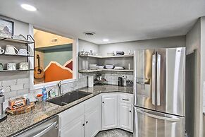 Vibrant Townhome on Golf Course & Bike Trails