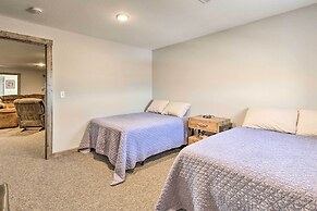 Kansas Hunting Lodge: Pets & Large Groups Welcome!