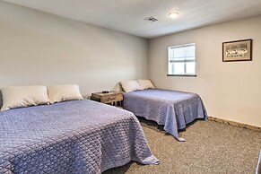 Kansas Hunting Lodge: Pets & Large Groups Welcome!