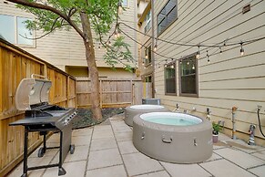 Houston Vacation Rental ~ 1 Mi to Downtown!