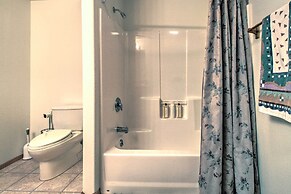 Sunny Big Timber Retreat w/ Spacious Deck!