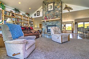 Sunny Big Timber Retreat w/ Spacious Deck!