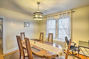 Charming Albany Retreat ~ 3 Mi to Downtown!