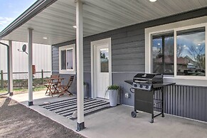 Bright + Modern Augusta Home - Walk to Town!