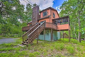 Bushkill House w/ Deck & Community Amenities!