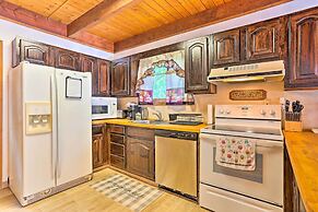 Bushkill House w/ Deck & Community Amenities!