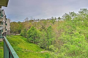Branson Condo on Golf Course w/ Pool Access!