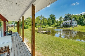 Lakeside Cottage w/ Porch in Pocono Mountains