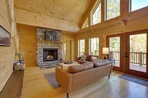 12 Mi to Sugar Mountain: Luxe Banner Elk Escape