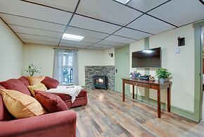 Home on Shared 10 Acres, On-site Trail Access