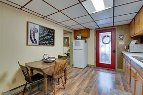 Home on Shared 10 Acres, On-site Trail Access