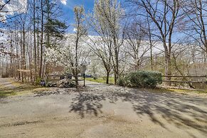 Waterfront, Deck: Peaceful Louisa Cottage Escape
