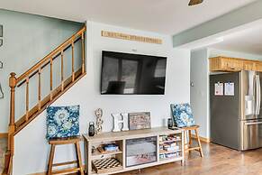 Waterfront, Deck: Peaceful Louisa Cottage Escape