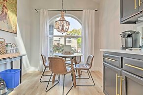 Deck & River Views: Family Home in Grants Pass