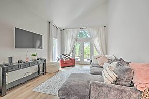 Deck & River Views: Family Home in Grants Pass