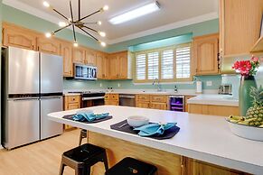 Chic Home w/ Club Access Near Bay St Louis!