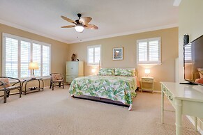 Chic Home w/ Club Access Near Bay St Louis!