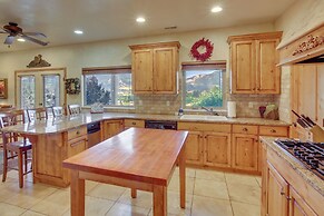 Eden Townhome w/ Mtn View + Shuttle to Powder Mtn!