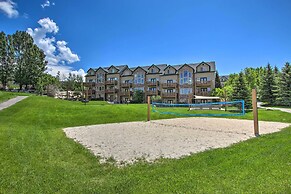 Eden Townhome w/ Mtn View + Shuttle to Powder Mtn!