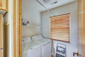 Eden Townhome w/ Mtn View + Shuttle to Powder Mtn!