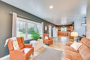 Shipshewana Guest House With Fire Pit!