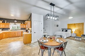 Shipshewana Guest House With Fire Pit!