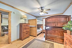 Cabin in Resort - 1/2 Mi to Guntersville Lake!