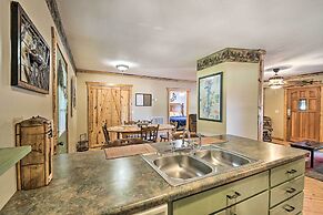 Cabin in Resort - 1/2 Mi to Guntersville Lake!