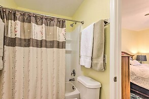 The Sunshine Cottage Hendersonville Rental!