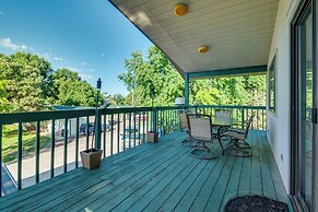 2-level Home w/ Deck: 1/2 Mi to Lake Mcconaughy!