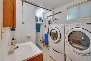 2-level Home w/ Deck: 1/2 Mi to Lake Mcconaughy!