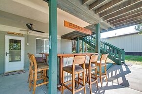 2-level Home w/ Deck: 1/2 Mi to Lake Mcconaughy!