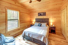 Family-friendly Murphy Cabin w/ Fire Pit!