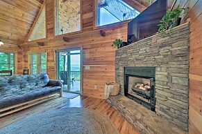 Hiwassee Hideaway' Cabin w/ Mountain Views!