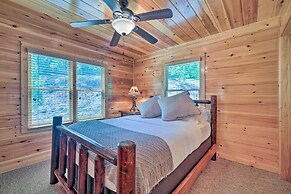 Hiwassee Hideaway' Cabin w/ Mountain Views!