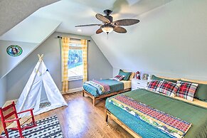 Waterfront Piney Flats Home w/ Private Dock!