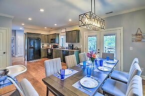 Waterfront Piney Flats Home w/ Private Dock!