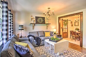 Charming Country Cottage: 5 Mi to Downtown Tulsa!