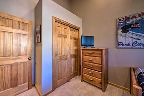 Park City Getaway w/ Hot Tub < 1 Mi to Main Street