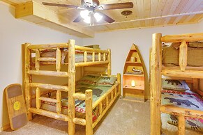 Secluded Traverse City Retreat: 11 Mi to Downtown!