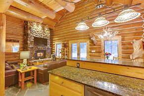 Secluded Traverse City Retreat: 11 Mi to Downtown!