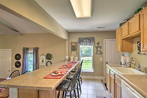 'turtle Rock' - Ironton Cabin w/ Furnished Patio!