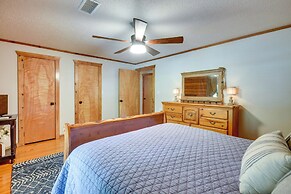 'cape Royale' Luxury Livingston Cabin w/ Hot Tub!