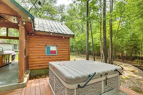 'cape Royale' Luxury Livingston Cabin w/ Hot Tub!