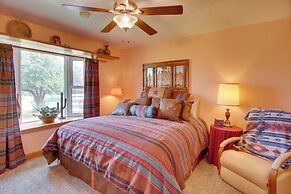Red Bluff Inn & Retreat w/ Entire Ranch on Lake!