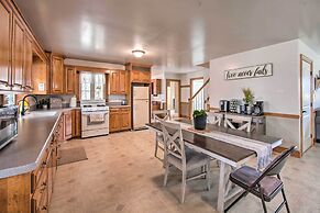 Peaceful Bird in Hand Home w/ Farmland Views!