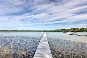 Lakefront Glen Arbor Condo w/ Boat Dock Access!